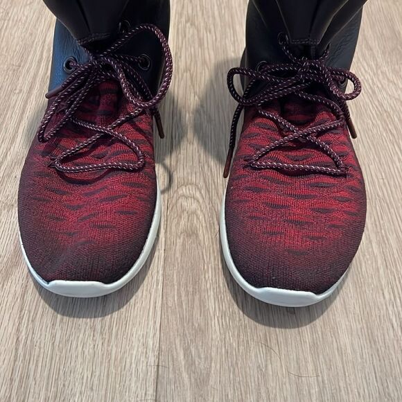 Nike Roshe Two Flyknit Hi 861708-600 Deep Burgundy-
Red Women Size 10 Boots - Picture 9 of 13